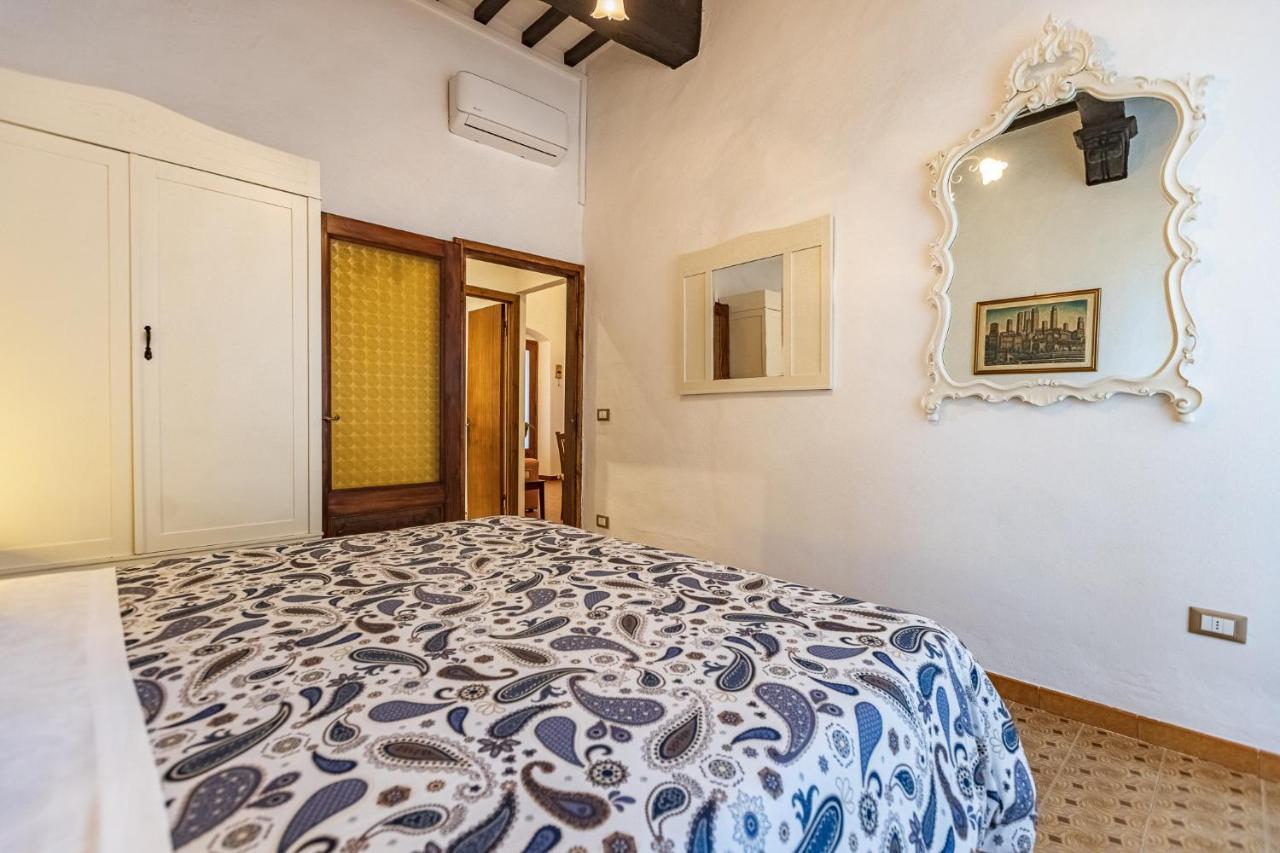 Il Borgo Antico Διαμέρισμα Σαν Τζιμινιάνο Εξωτερικό φωτογραφία