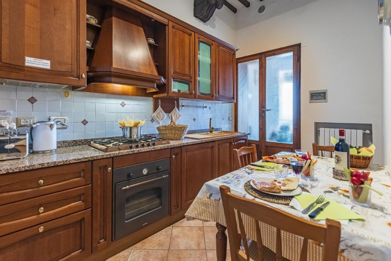 Il Borgo Antico Διαμέρισμα Σαν Τζιμινιάνο Εξωτερικό φωτογραφία